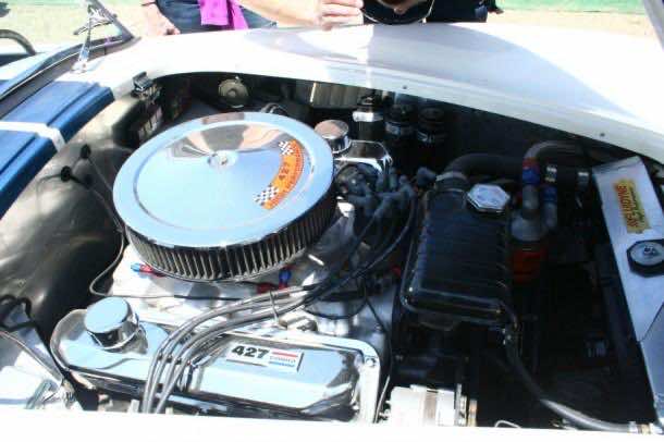 Muscle car engine 9