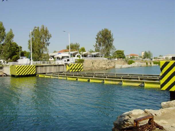 Submersible Bridges at Corinth Canal, Greece-2