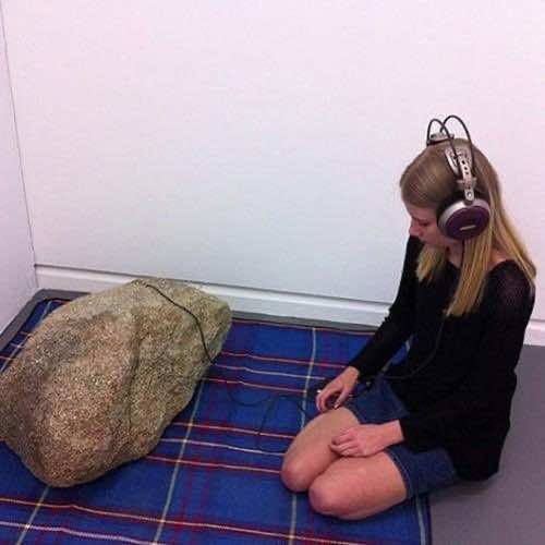 doing-it-wrong-listening-rock