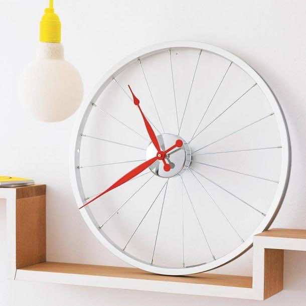 original_bike-wheel-clock-red