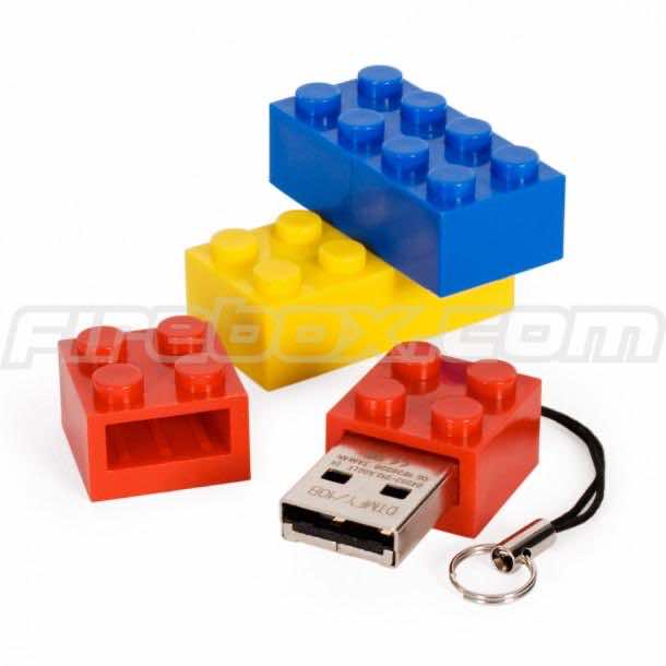 7. Lego USB