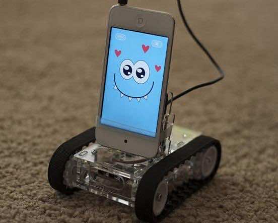 Super Cool Gadgets Romo Robot For Smartphone