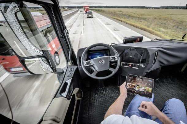 Daimler Future Trucks Autonomous Trucks all Set for 2025 5