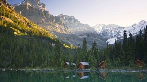 Lake O'Hara Lodge cabins, Yoho National Park, British Columbia, Canada