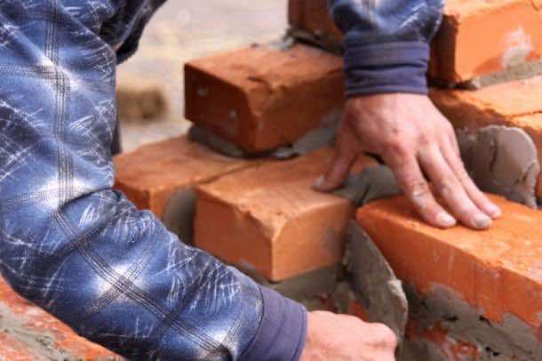Construction of brick masonry building
