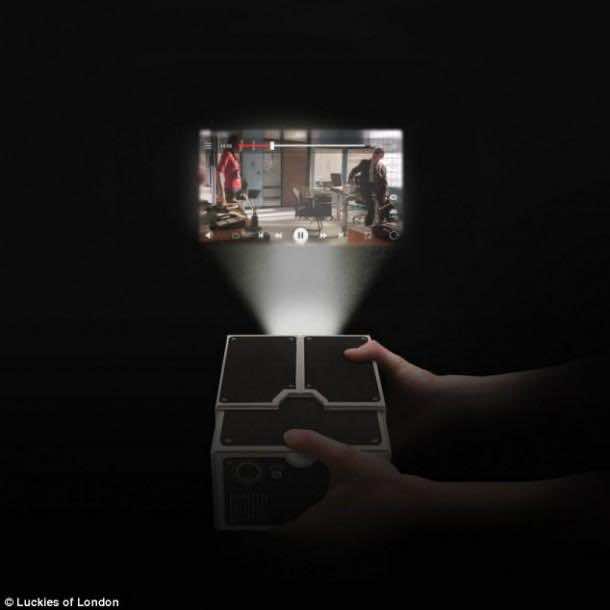Cinema Projector using Mobile Phone4