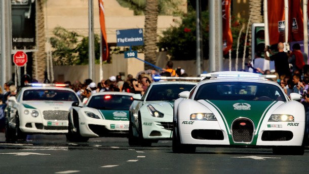 DubaiPoliceExoticConvoy_2014_AFPGetty