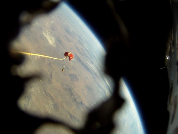 Homemade Rocket Reaches a Height of 121,000 ft7