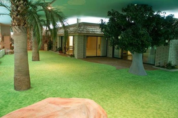 Las Vegas Home Built and Hidden in 1970s by Girard Henderson3