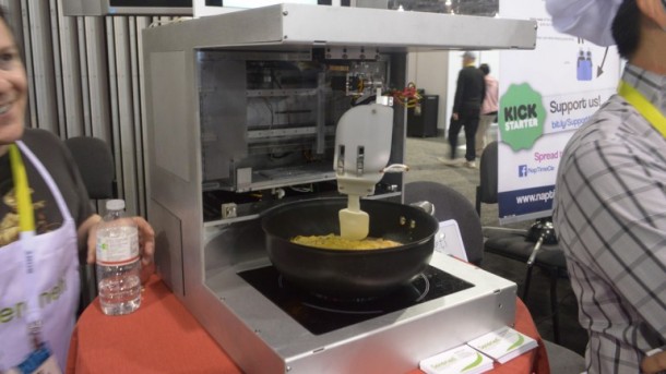 Cooki Robot Chef by Sereneti