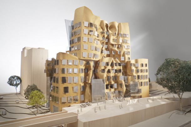 FRANK GEHRY UTS BUILDING
