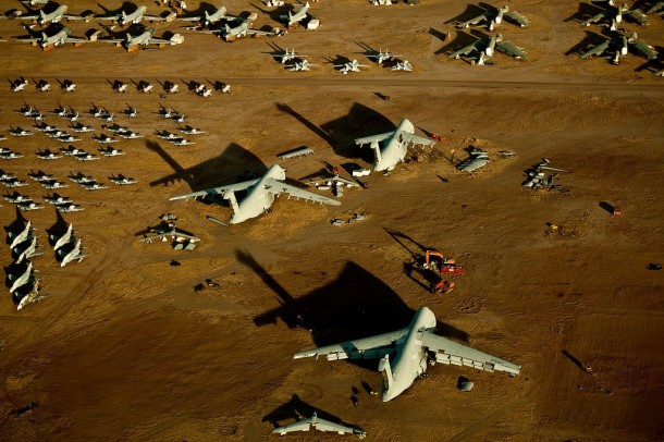 Boneyard of airplanes7