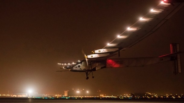Solar Impulse 2 – Solar Powered Aircraft Takes off 3