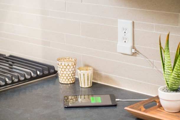 SnapPower charger Converts any Wall Outlet into a USB Charger 2