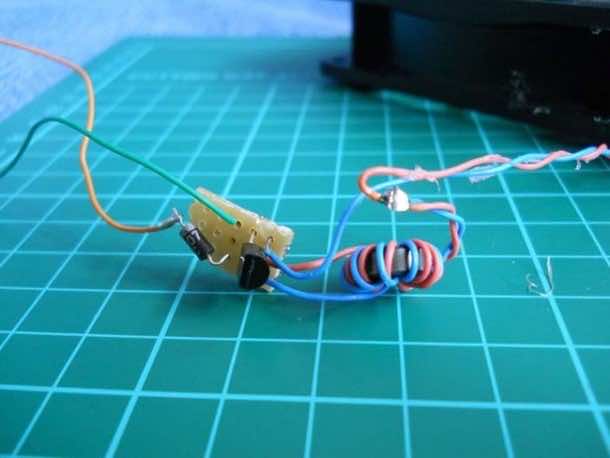 Amazing DIY Charger For Your Smartphone 4