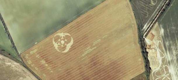 Crop Circles Spotted on Google Maps