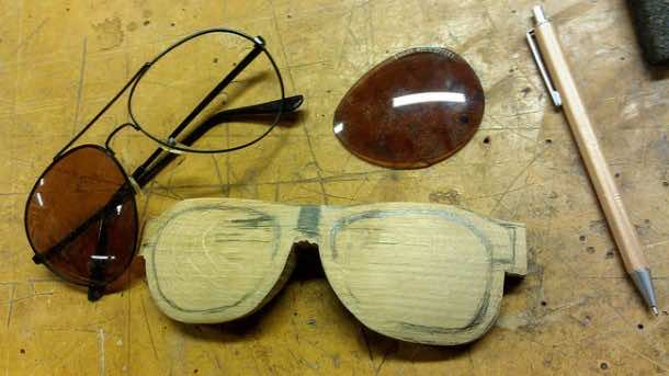 wooden glasses DIY