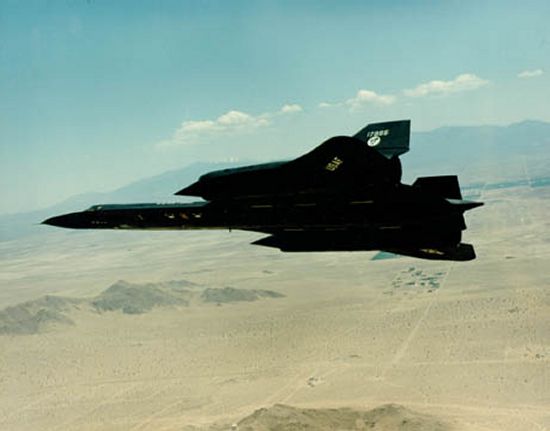 20 Facts You Don’t Know About SR-71 Blackbird 10