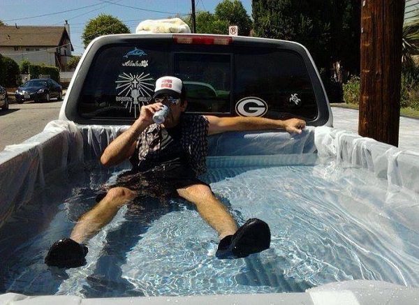 20 Temporary Swimming Pools For You To Consider 17
