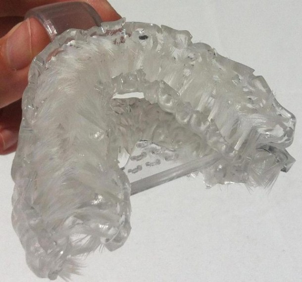 3D Printed Toothbrush Cleans Teeth in Six Seconds 4