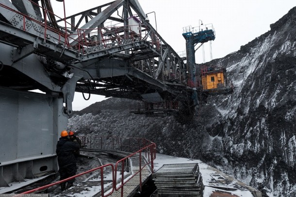 Biggest coal mine3