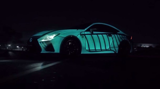 Lexus Car’s Paint-Job Flashes In Sync With Driver’s Heartbeat
