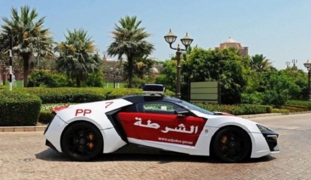 Meet Abu Dhabi’s Robocar – Lykan HyperSport 6