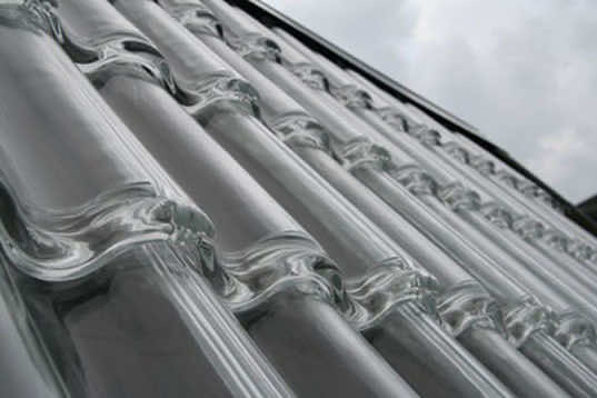 Glass Roof Tiles Will Harness Sun’s Energy 4