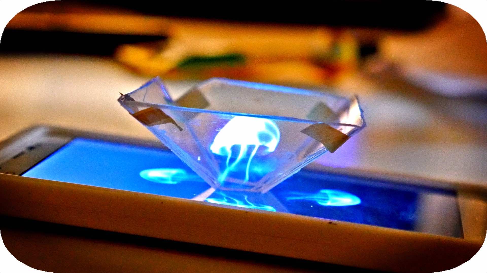 Video: Algún día el iPhone proyectará hologramas así.