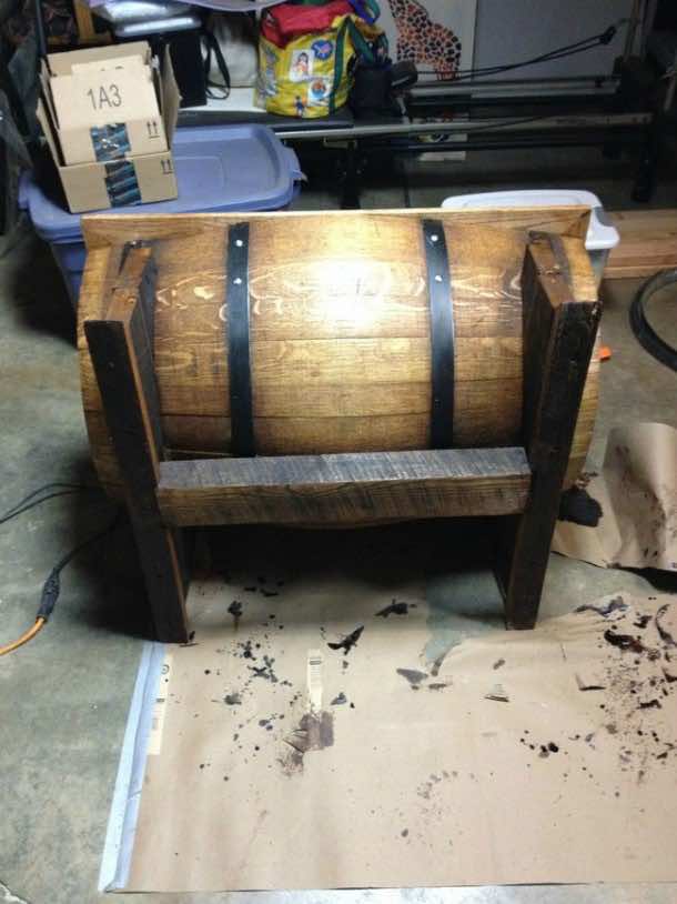 Wine barrel-table4