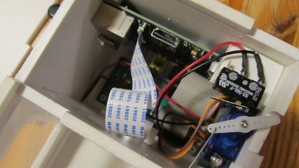 DIY Mousetrap Incorporates Electronics Into The Mix 4