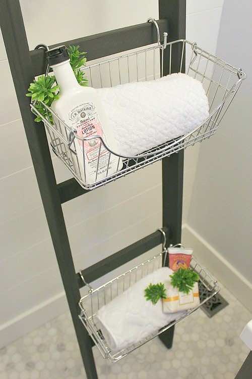 Here Are 21 Ways You Can Use That Old Ladder Of Yours 4