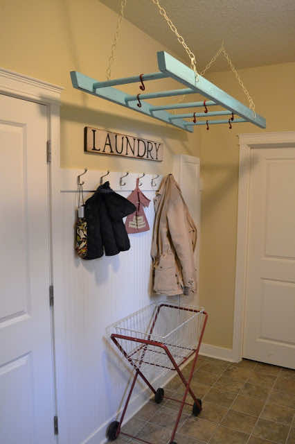 Here Are 21 Ways You Can Use That Old Ladder Of Yours 7