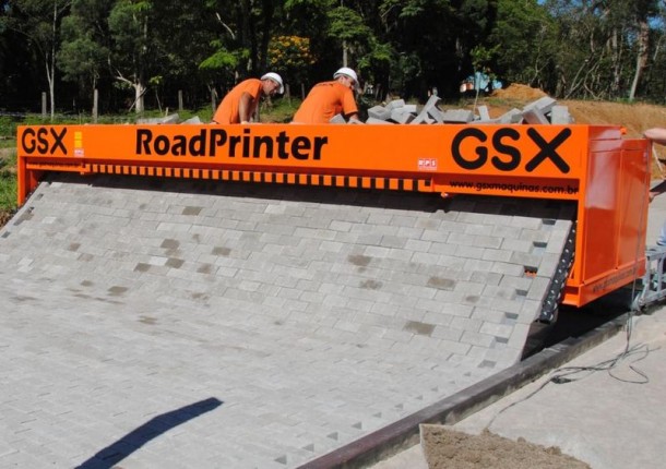 RoadPrinter by RPS Can Lay 500 Meters of Paved Road In A Day 3