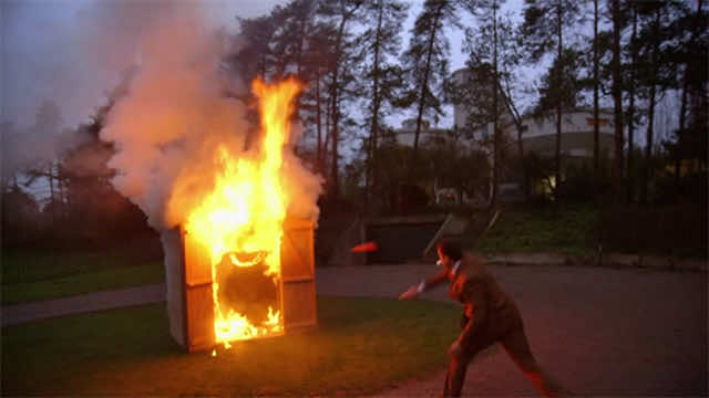 Throwable fire extinguisher2