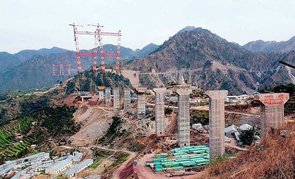 World’s Tallest Arch Bridge Is Being Built In India 5