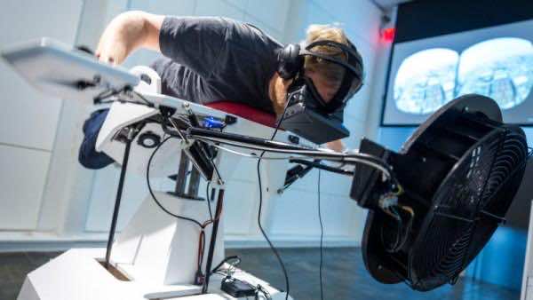 Birdly Is A Virtual Simulator That Will Let You Fly Like A Bird 3