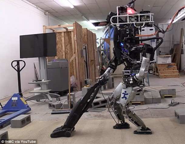 Ian The Atlas Robot Can Now Help You With Home Chores