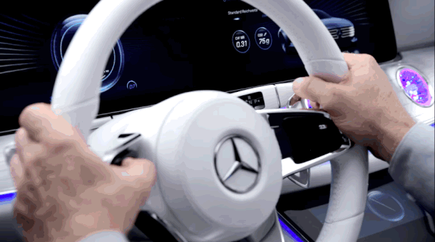 Mercedes Benz CIAA Transforms When You Speed It To 50mph 6a