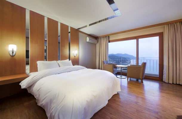 Sun Cruise Resort & Yacht In South Korea Is Amazing 4
