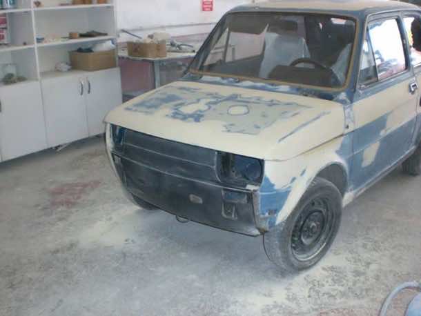 He Converted An Old Fiat Into An Electric Vehicle (47)