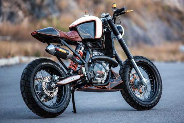 KTM 450 by Vitium Moto Is An Unconventional Motorcycle 3