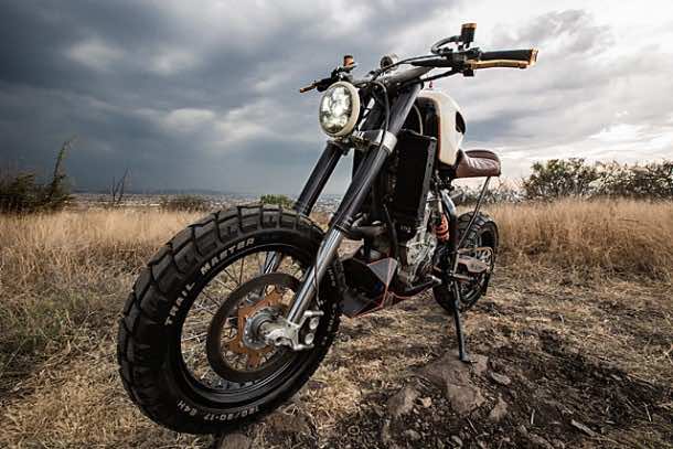 KTM 450 by Vitium Moto Is An Unconventional Motorcycle 5