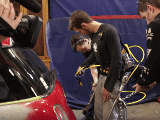 This Homemade Ironman Suit Is Capable Of Lifting 2,500lbs 3