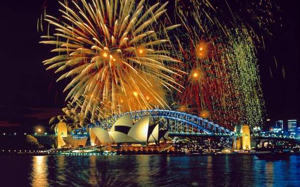 Australia, New South Wales, Sydney, Fireworks over the Opera House,Harbor Bridge