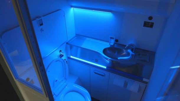 Boeing Self Cleaning Lavatory Is The Best Thing You Could Ask For