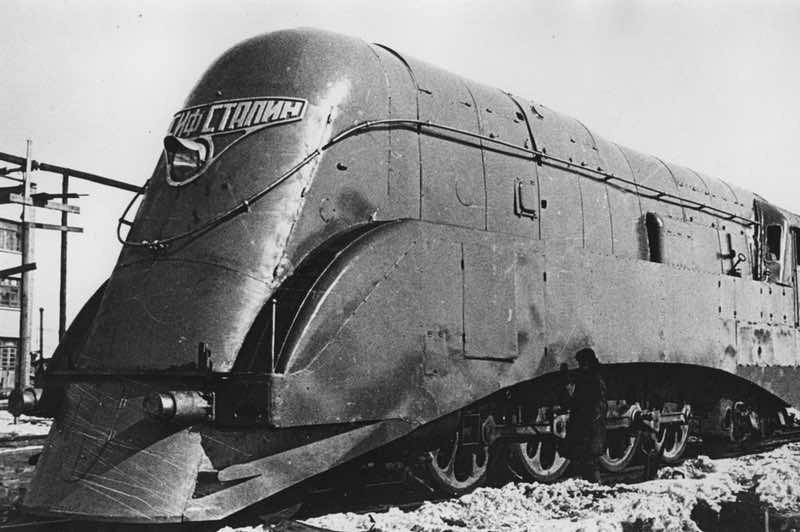 Joseph stalin train2