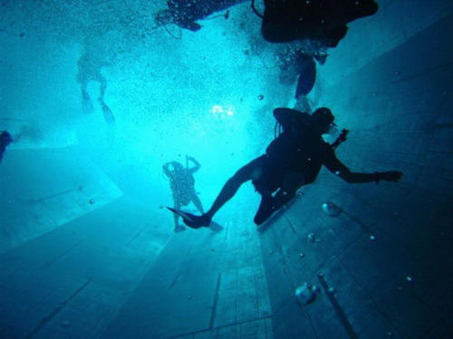 Check Out The Deepest Pool In The World 11