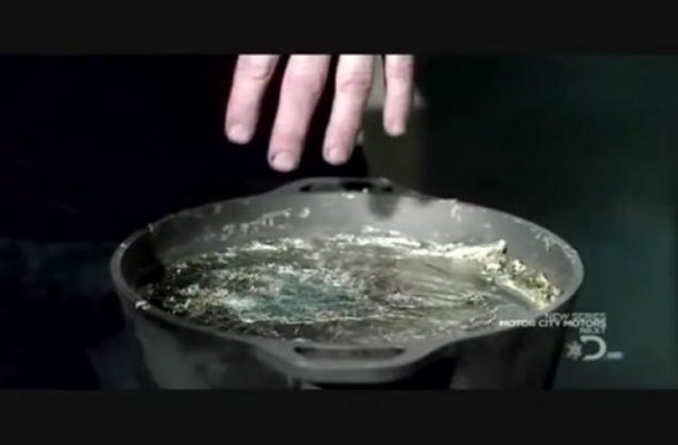 What Happens When You Dip Your Hand In Molten Liquid 3