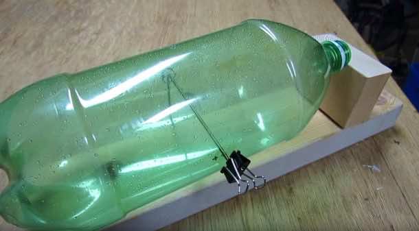 Clever No Kill Mousetrap Uses A Soda Bottle To Capture The Rodents_Image 5